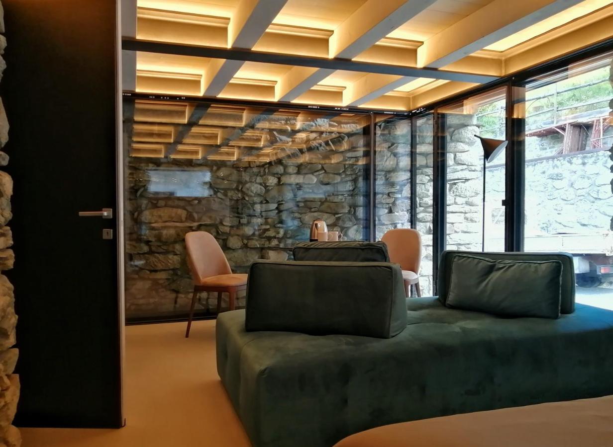 V&V Rentroom Design Gignod Eksteriør bilde